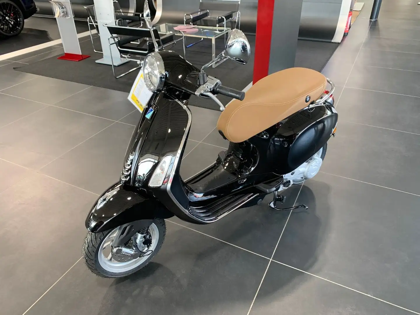 Vespa Primavera 50 E5 Euro 5 Black - 1