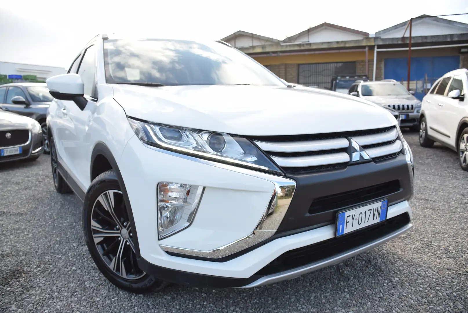 Mitsubishi Eclipse Cross 4X4 2.2D AUT Diamond SDA-ADAS-BT-CRUISE-CAM-UNIPRO Bianco - 2