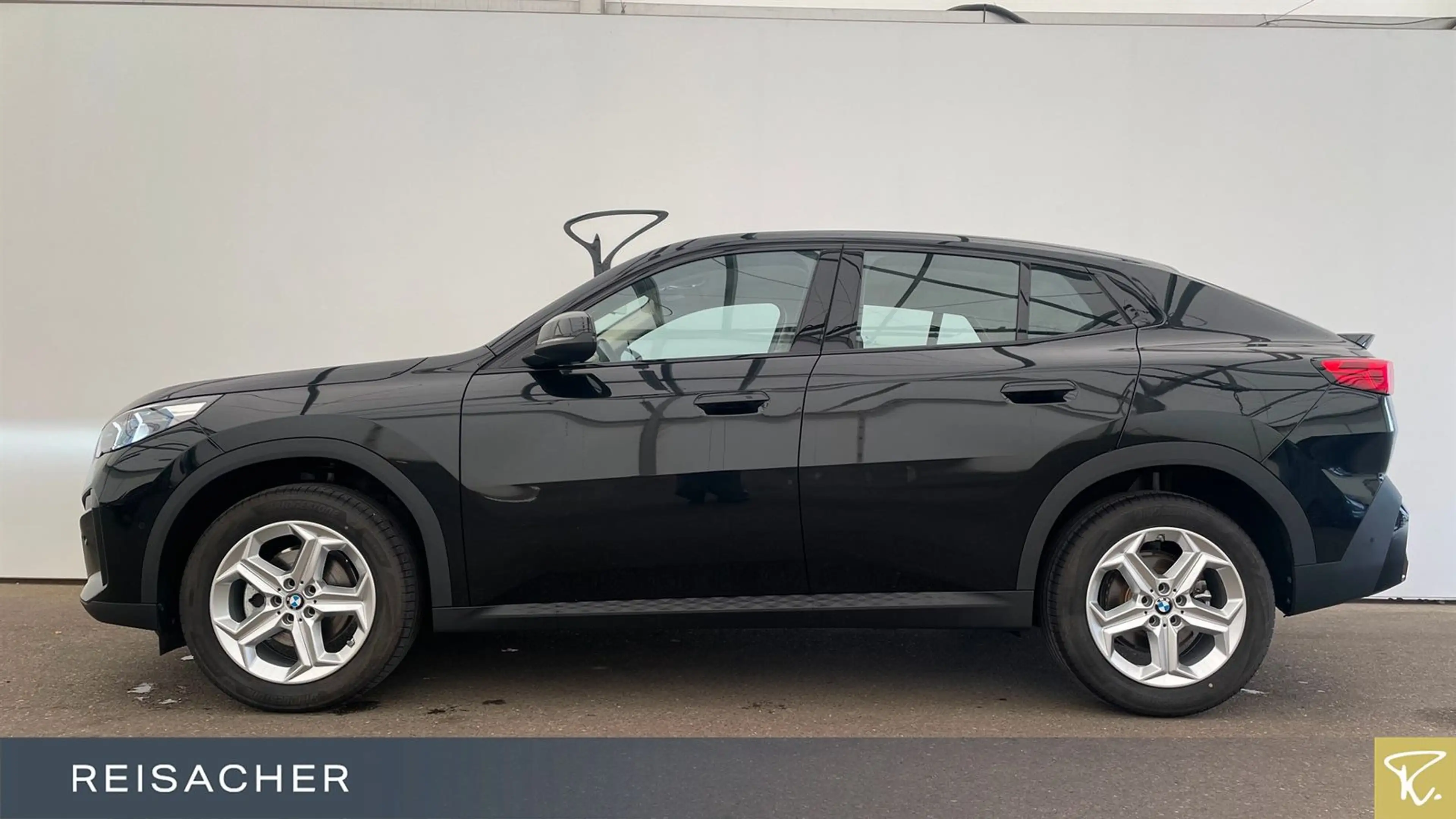 BMW X2 sDrive 20d A Autom — photo 9