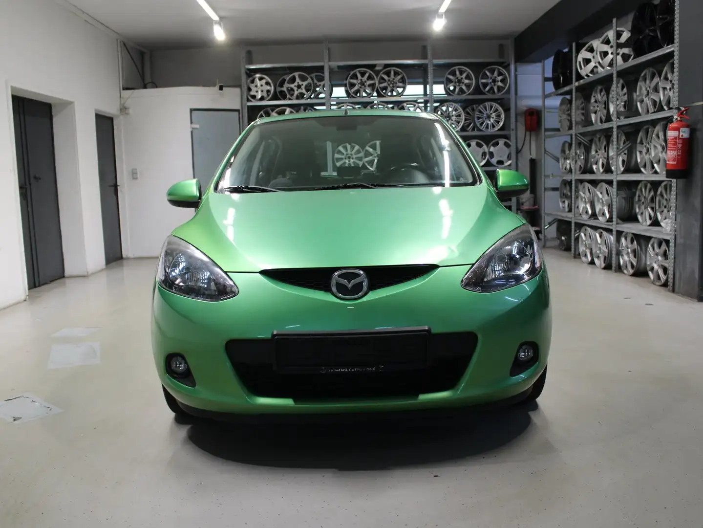 Mazda 2 1.3 Independence*Klima*ABS*ESP*1-Hand (5-trg.) Grün - 2