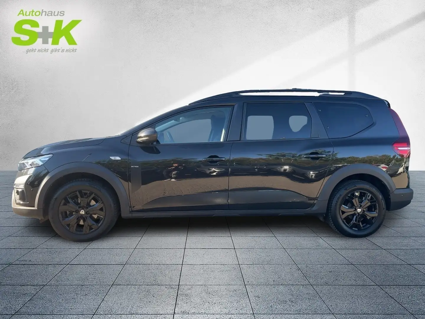 Dacia Jogger Extreme+ TCe 100 ECO-G 7-Sitzer+NAVI+KAMERA+SHZG Schwarz - 2