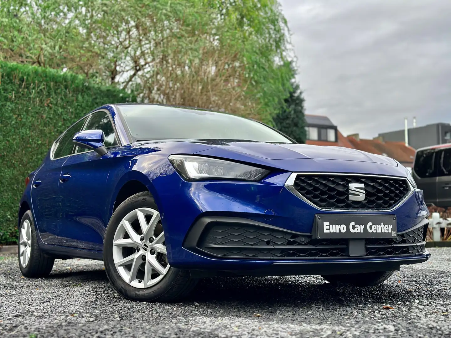 SEAT Leon 1.0 eTSI Style MHEV DSG / BTW AFTR. / CARPLAY Bleu - 2