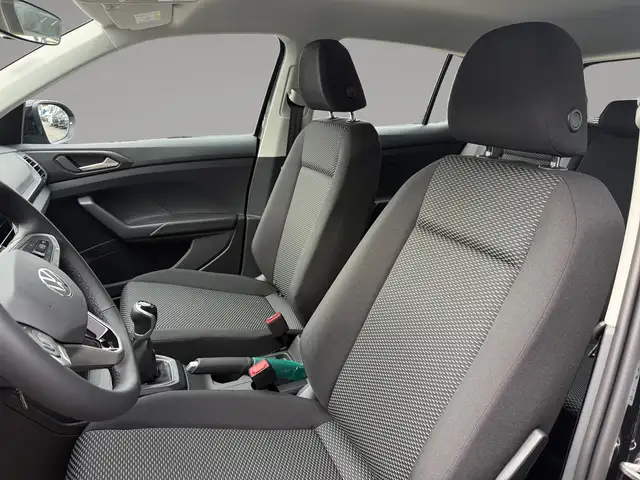 Volkswagen T-Cross view 10