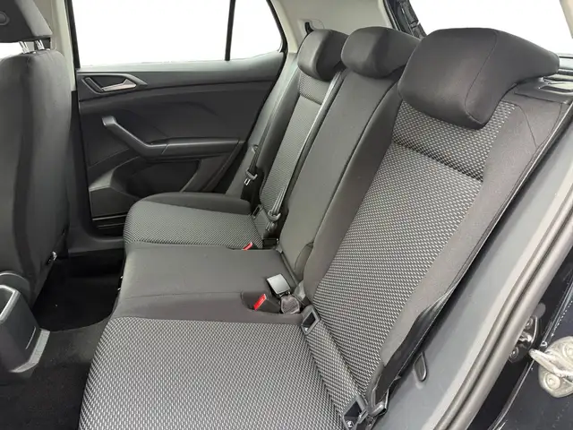 Volkswagen T-Cross view 14