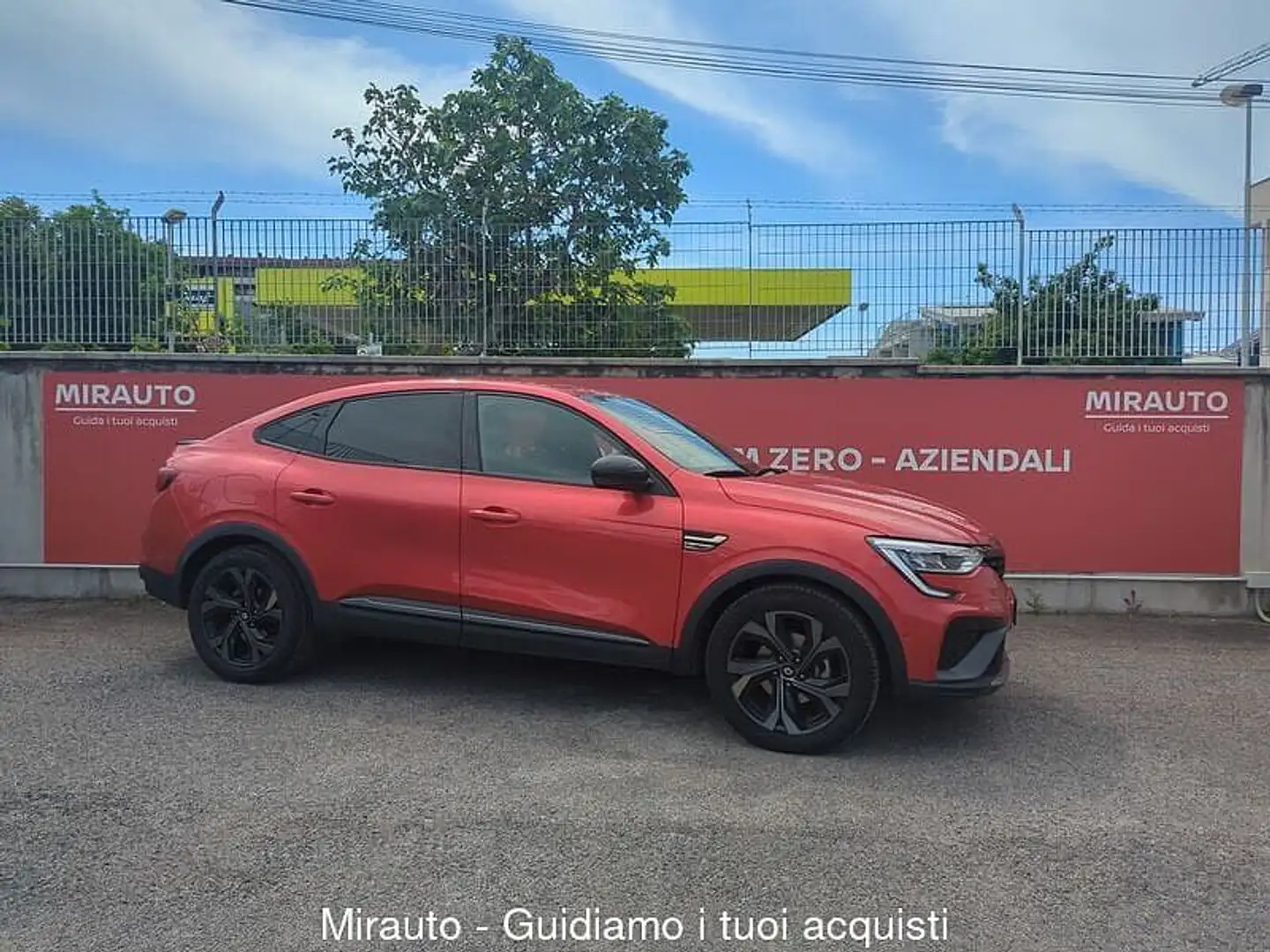 Renault Arkana Arkana Full Hybrid E-Tech 145 CV Engineered Arancione - 1