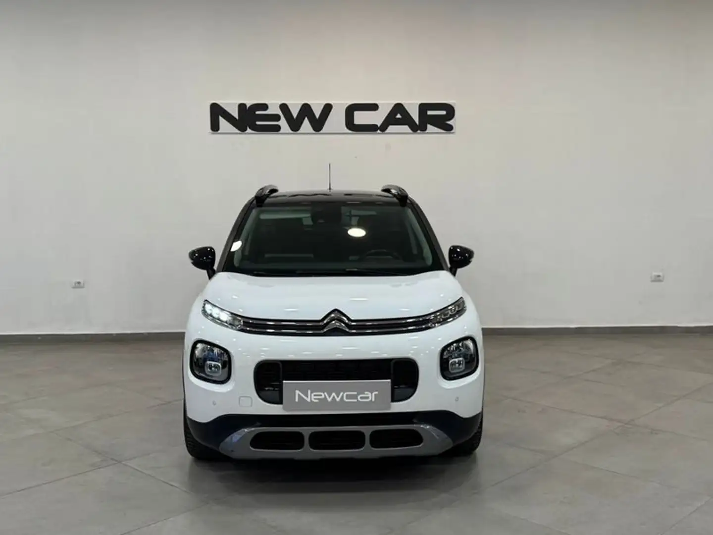 Citroen C3 Aircross PureTech 82 Shine Weiß - 2