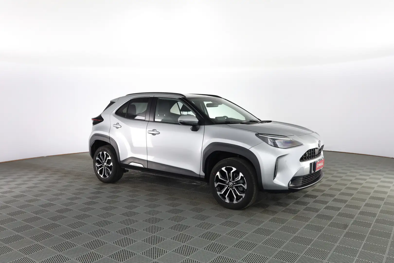 Toyota Yaris Cross Cross 1.5 Hybrid 5p. E-CVT Trend Grigio - 2