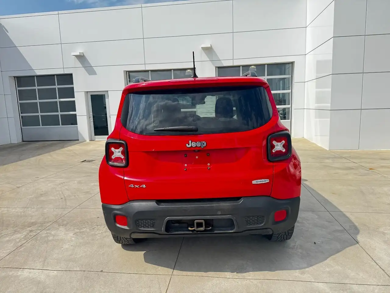 Jeep Renegade снимка Jeep Renegade