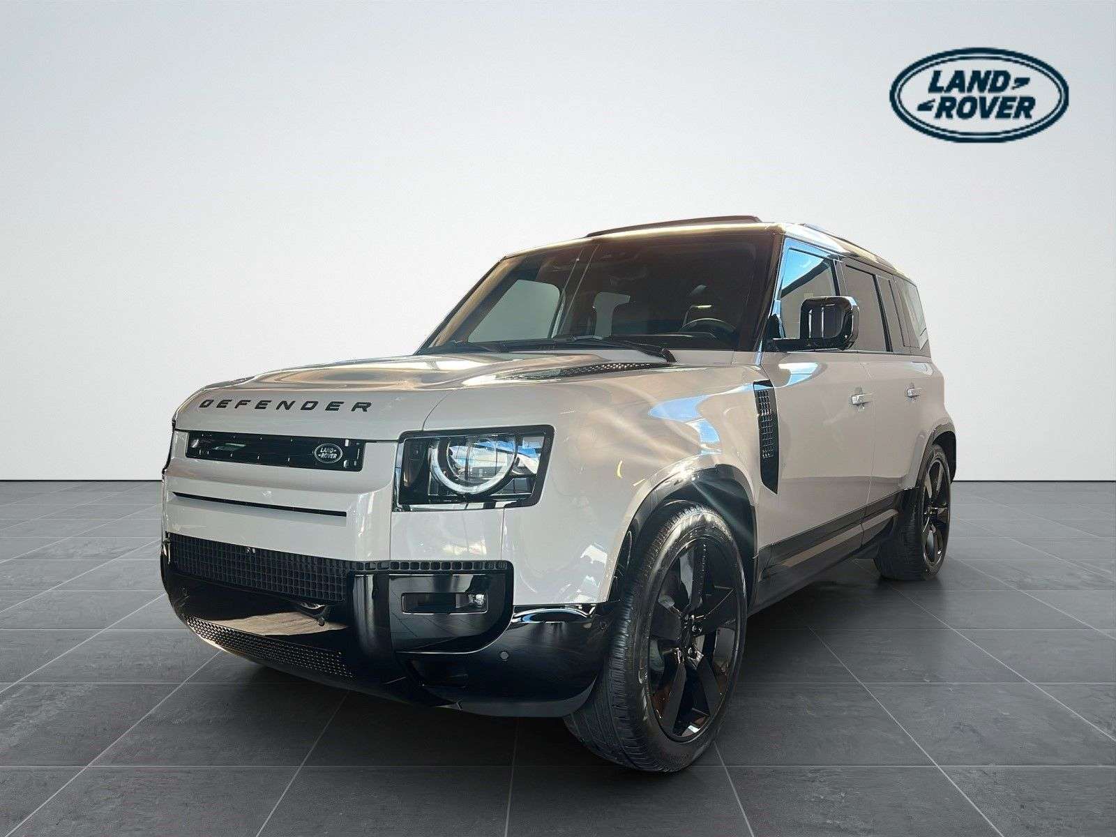 Second hand Land Rover Defender 3.0