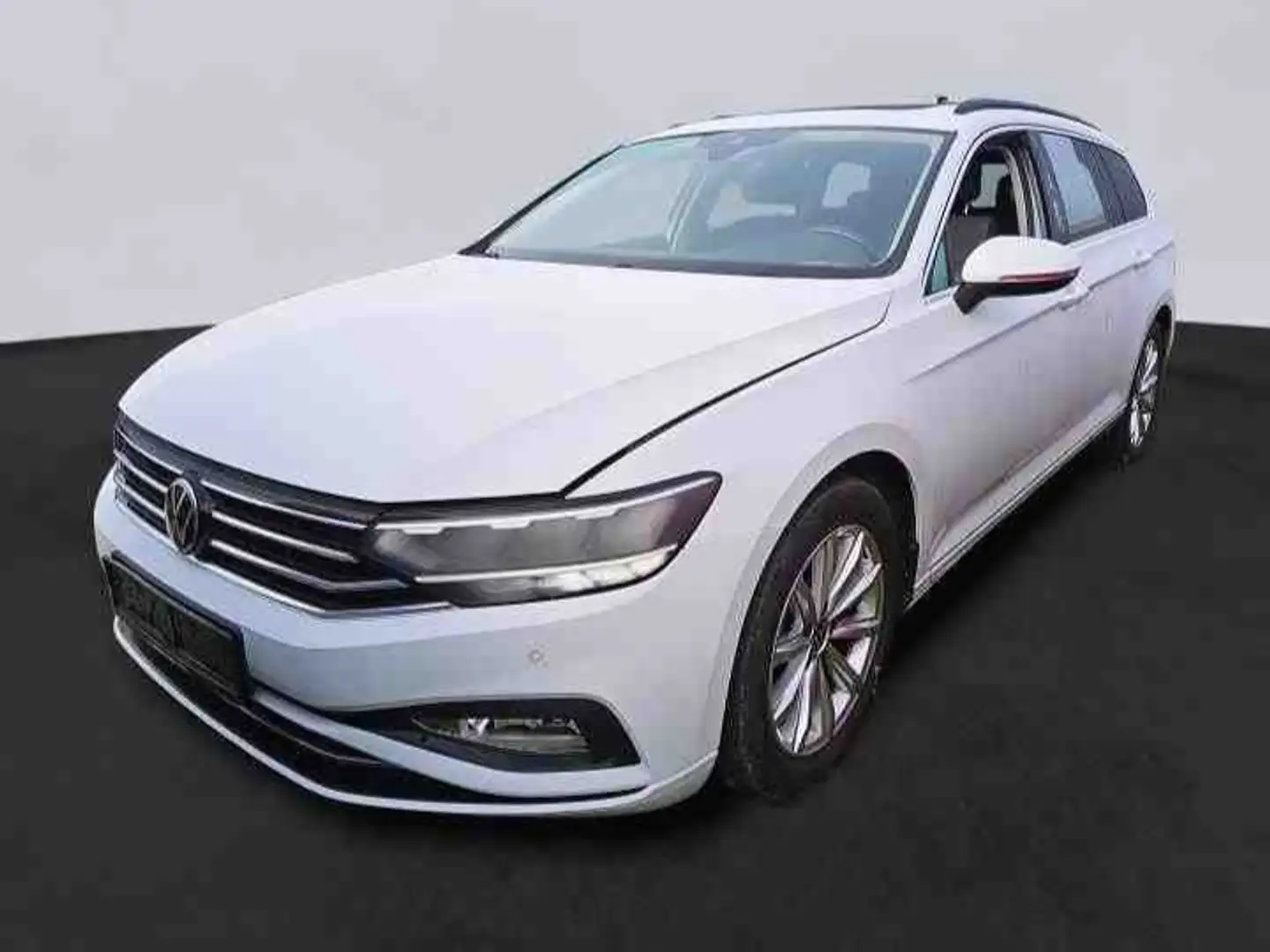 Volkswagen Passat Var. 1.5 TSI Business DSG PANO*NAV*RFK*ACC Weiß - 2