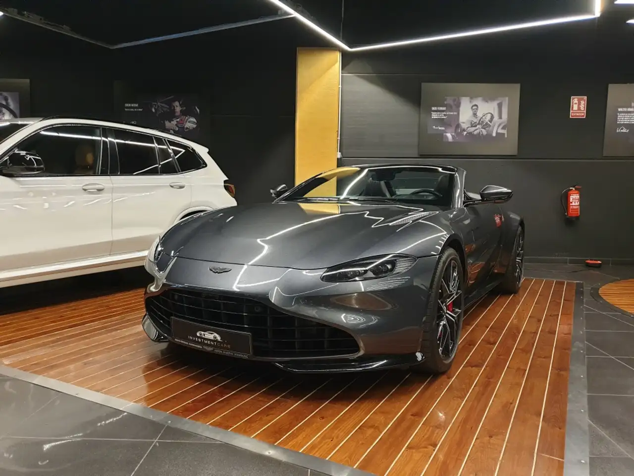 Aston Martin Vantage