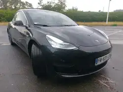 Tesla LONG RANGE 4WD PERFORMANCE AUTO