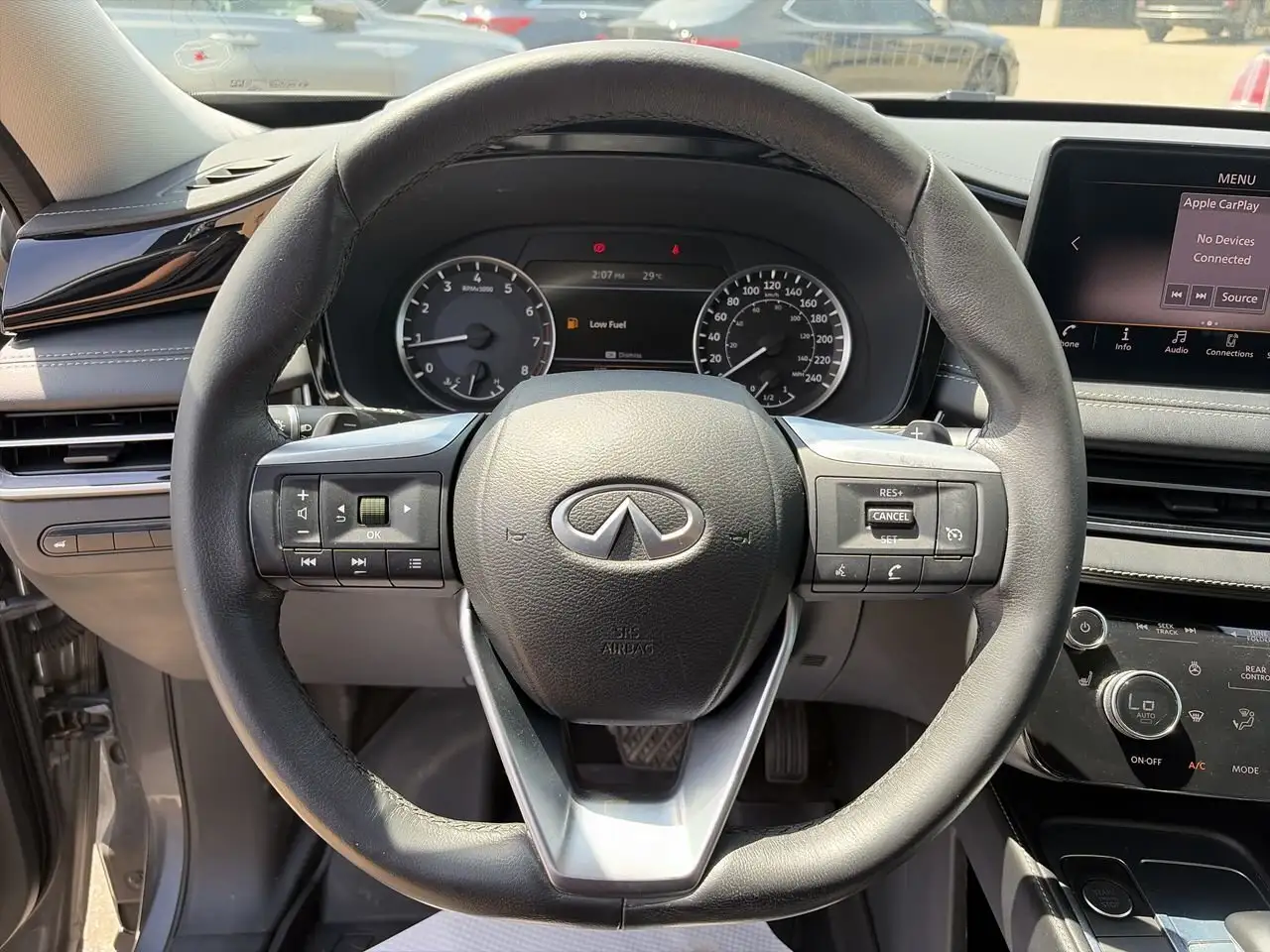 Infiniti QX60 снимка Infiniti QX60