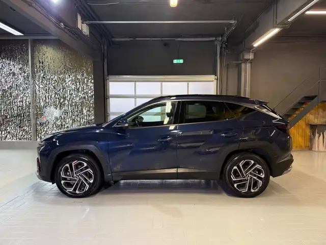 Hyundai Tucson view 4