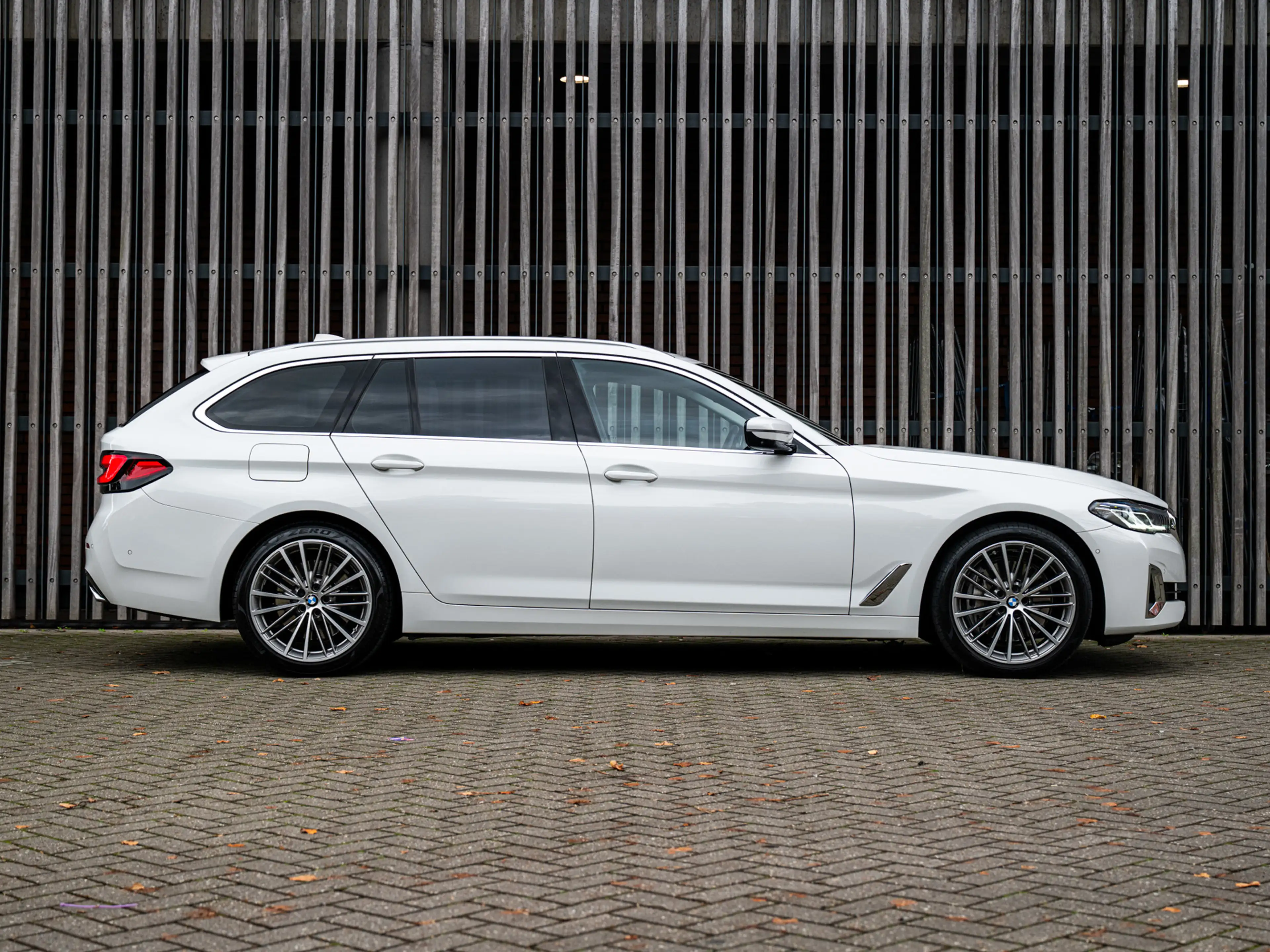 BMW 530 5-serie Touring 530d 286pk High-Exe. |BTW|Panorama — photo 8