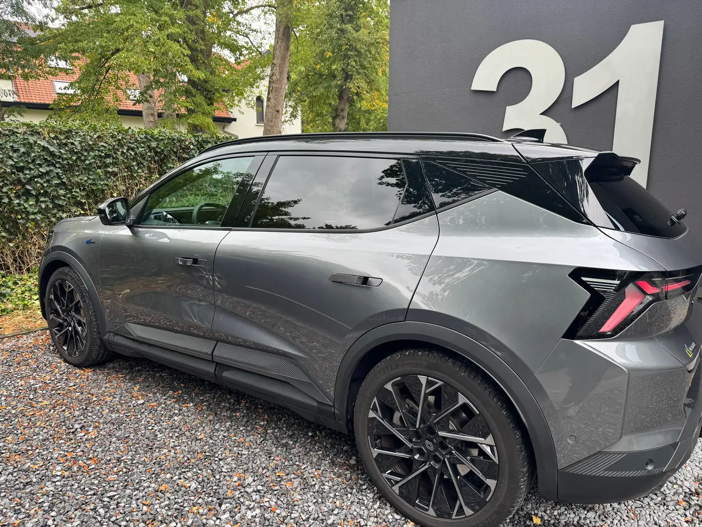 Renault Scenic Scenic E-Tech 220 Long Range Esprit Alpine Gri - 2