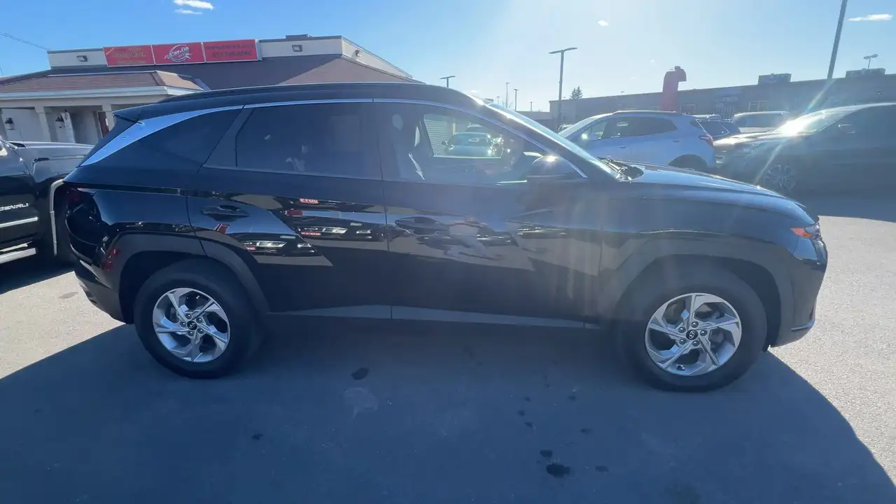 Hyundai TUCSON снимка Hyundai TUCSON