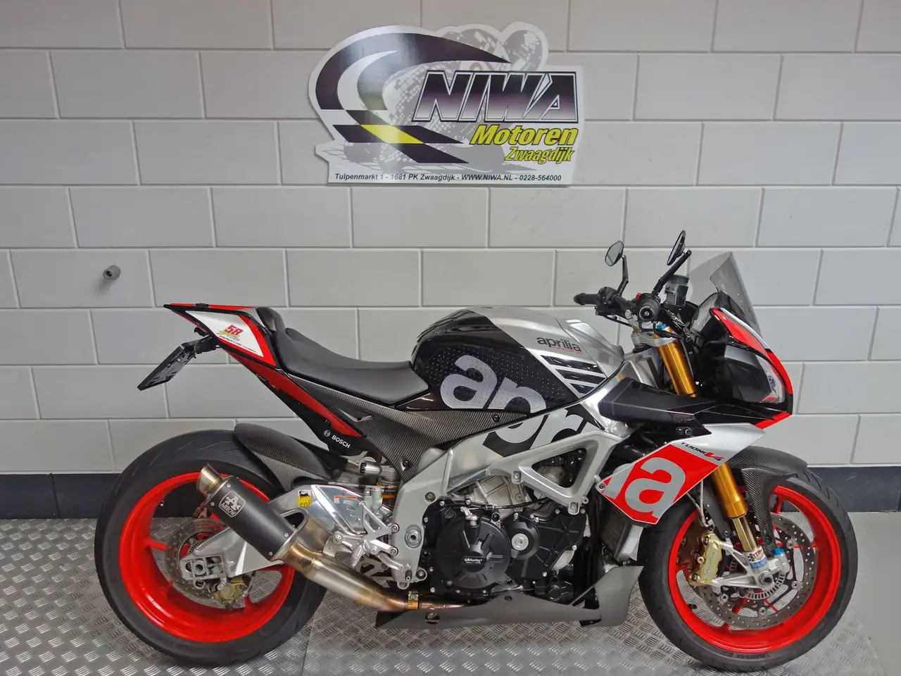 Aprilia Tuono