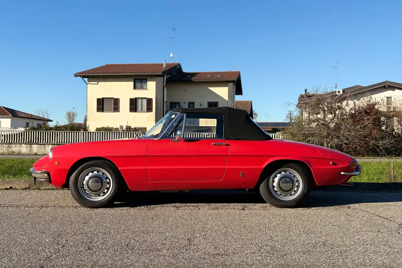 Alfa Romeo Spider 1750 Veloce 1ª Serie America, foto 3
