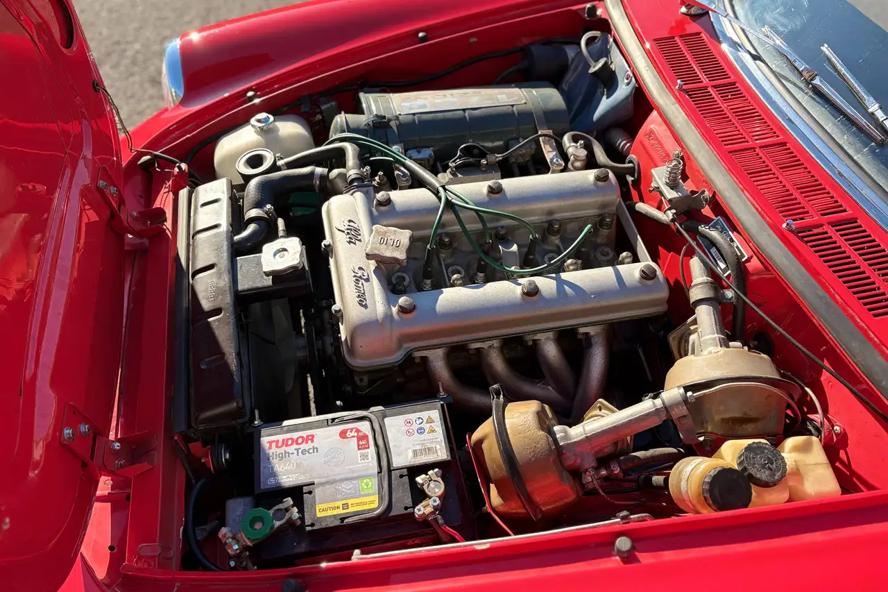 Alfa Romeo Spider 1750 Veloce 1ª Serie America, foto 12
