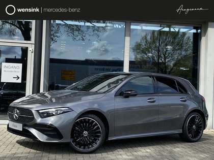 Mercedes-Benz A 250 e AMG Line Plus | Panorama dak | Night Pakket | Sf