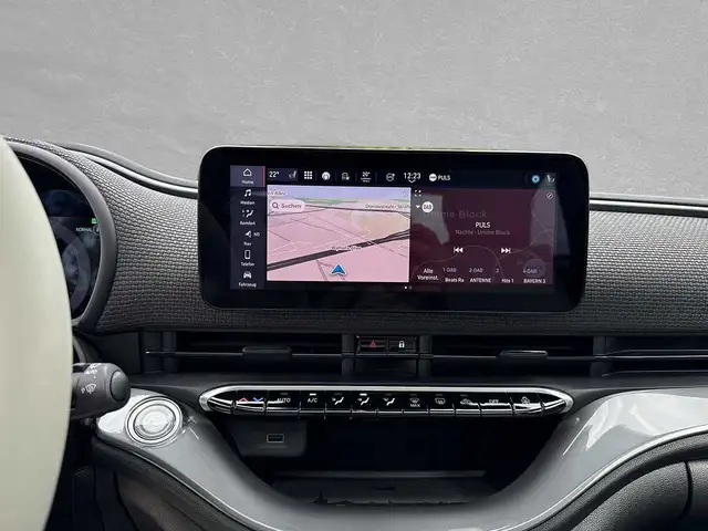 Fiat 500e view 12