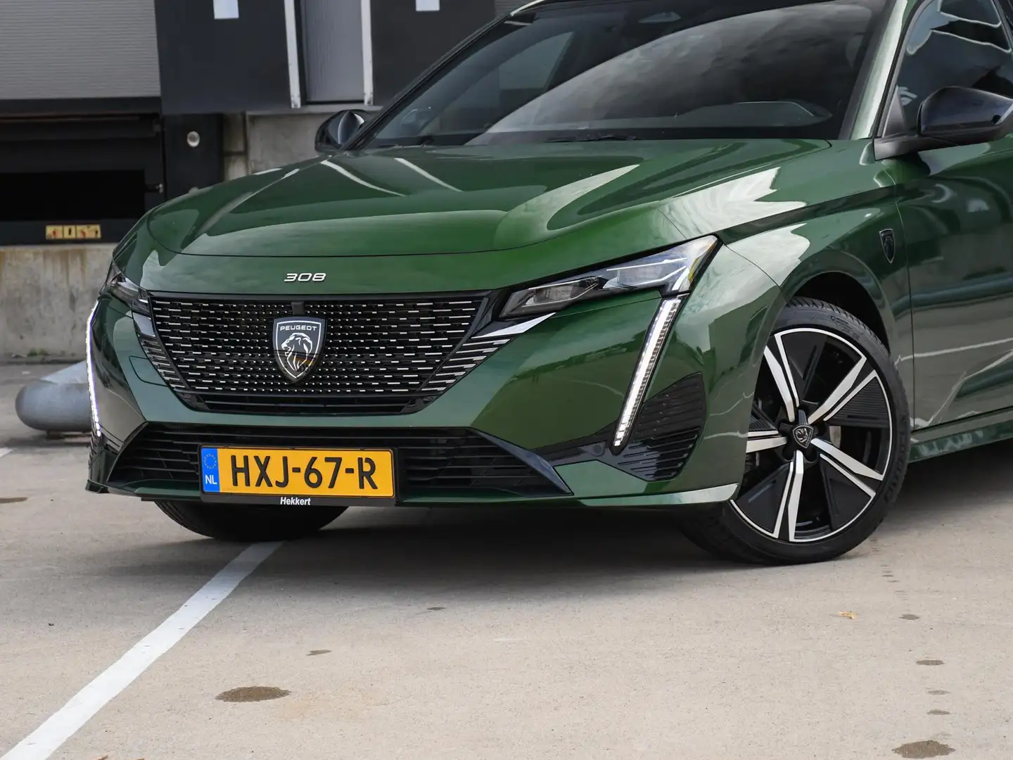 Peugeot 308 GT 1.6 PHEV 180pk Automaat SCHUIF-DAK | 18''LM | F Vert - 2