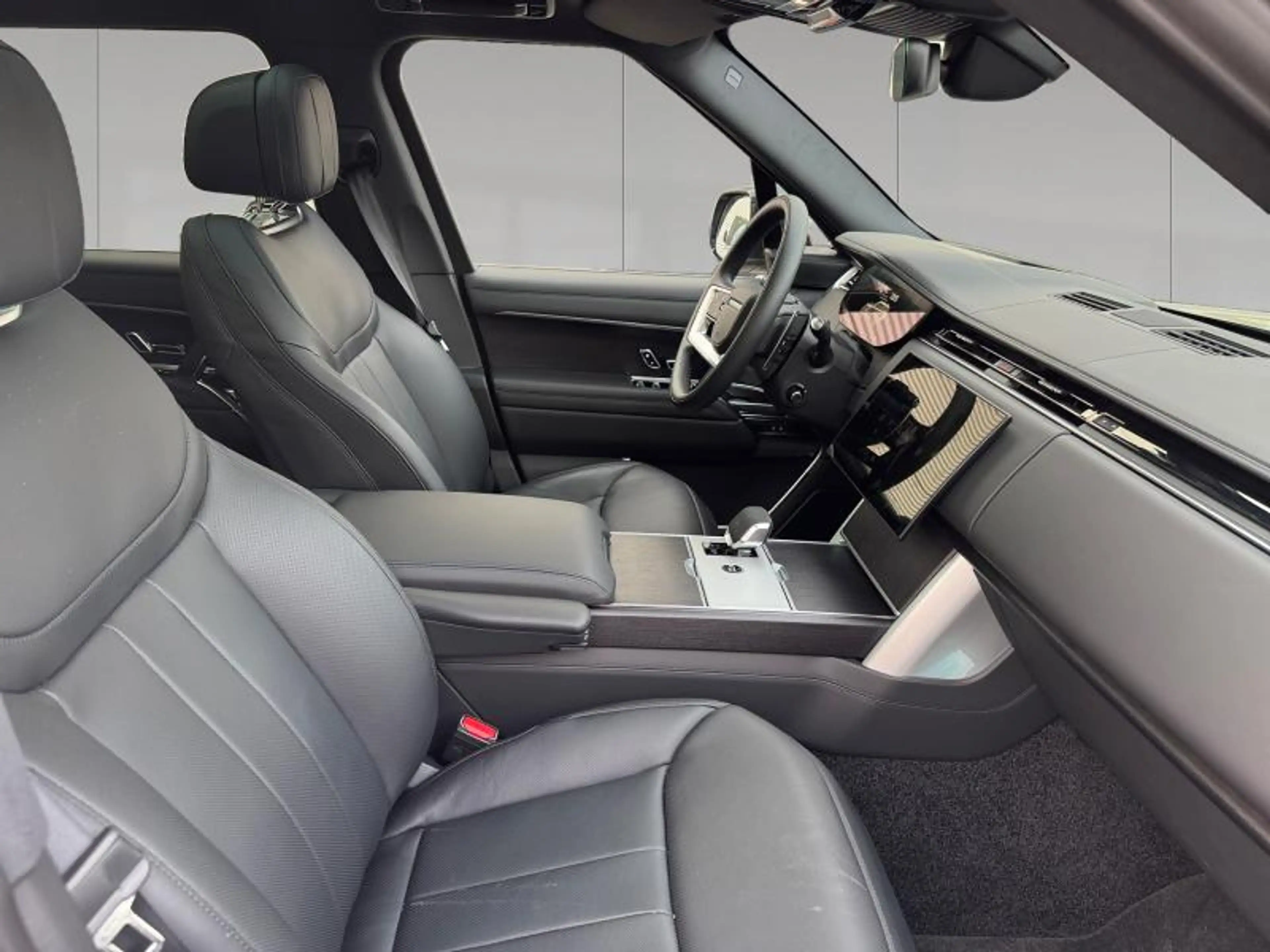 Land Rover Range Rover SWB P460e HSE EDITION Warranty until 12/2030 — photo 3