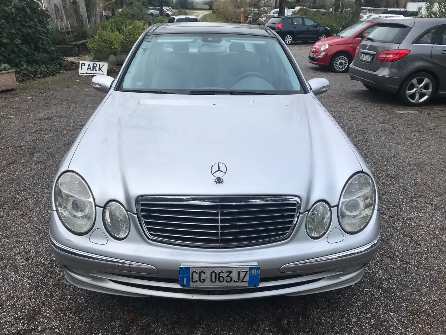 Mercedes-Benz E 270 E 270 td cdi Avantgarde Zilver - 2