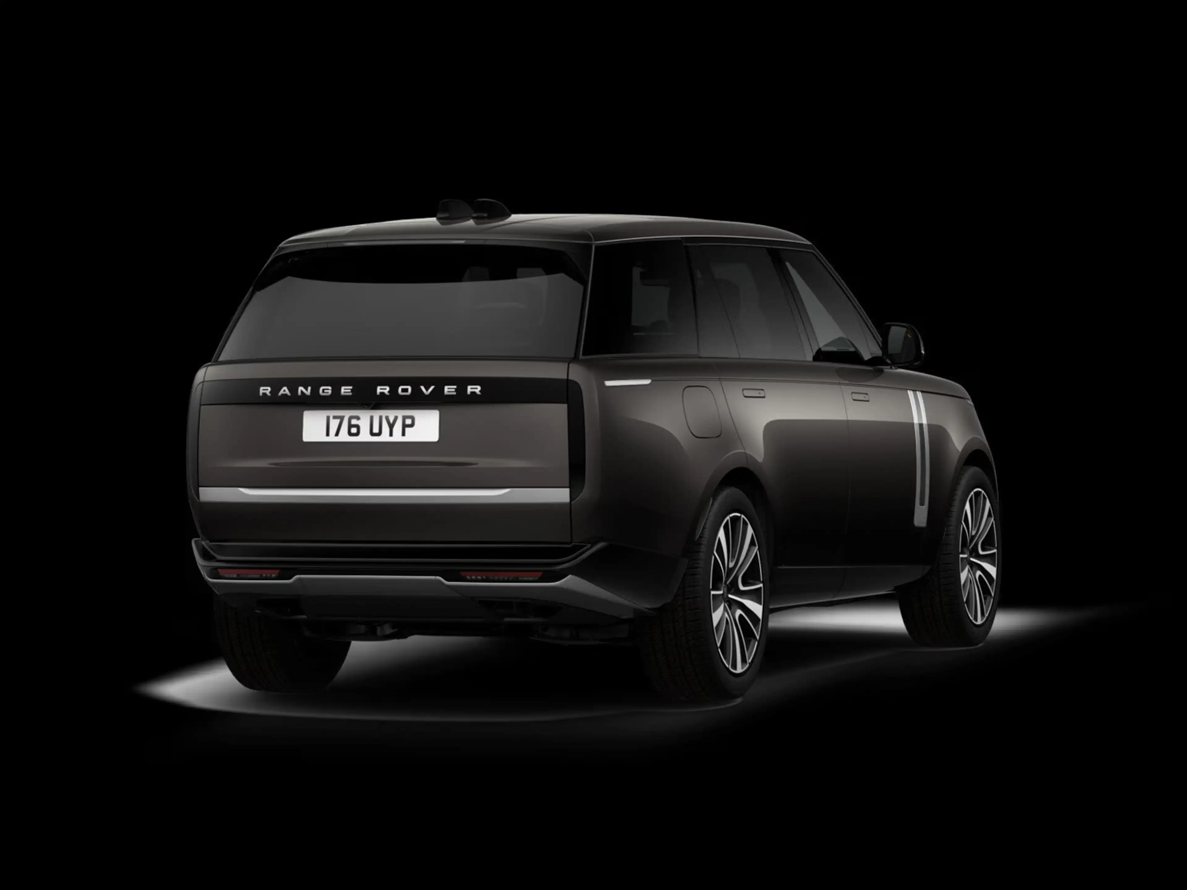 Land Rover Range Rover P460e LWB Autobiography PHEV | Rear Entertainment — photo 3