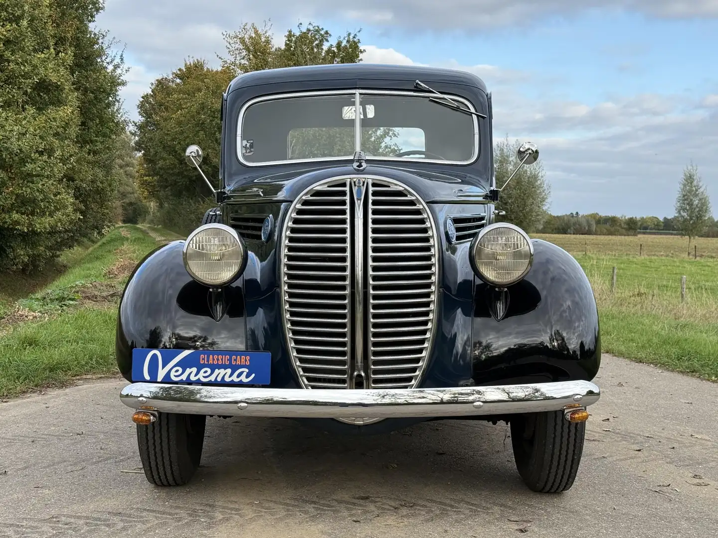 Ford F 100 V8 Pick-up - 2