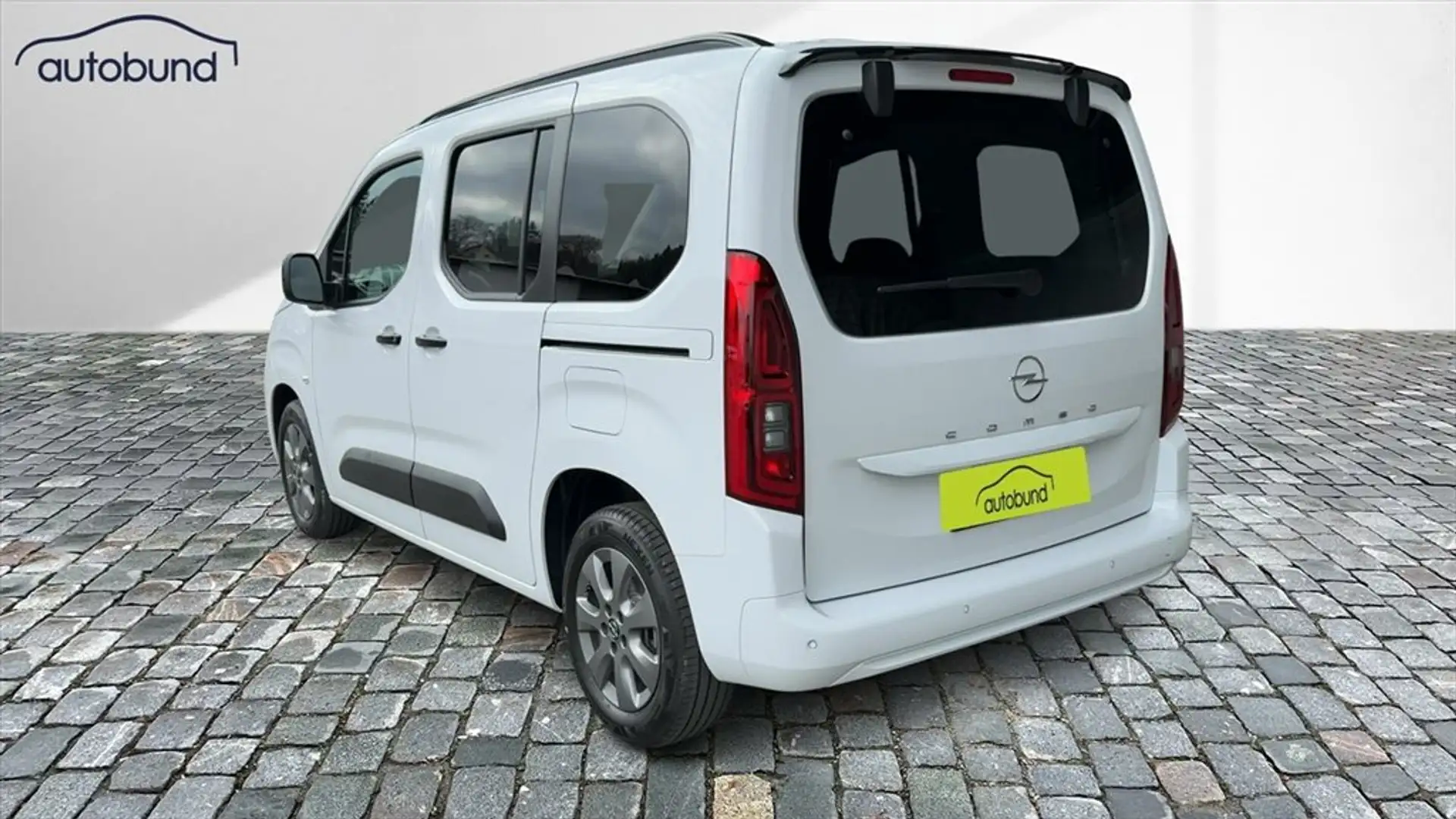 Opel Combo 1,2 Turbo Edition Plus DAB LED Einparkhilfe Biały - 2