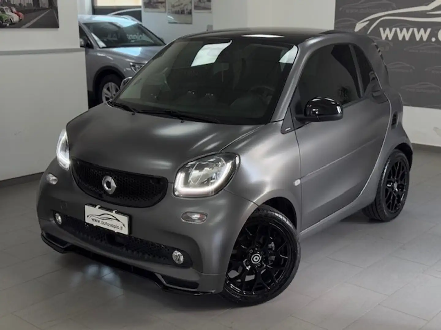 smart forTwo Fortwo 1.0 Superpassion 71cv twinamic KM CERT Grigio - 1