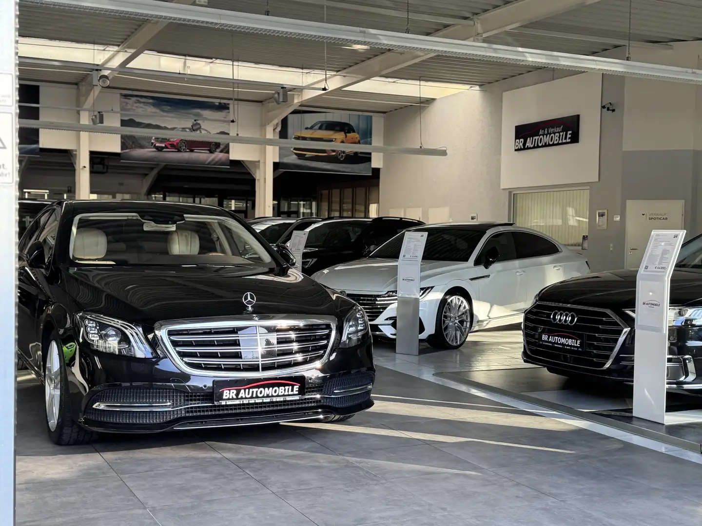 Volkswagen Golf Sportsvan BMT/Start-Stopp*1.HandBi-Xenon*Massage*Alcantara* Gris - 1