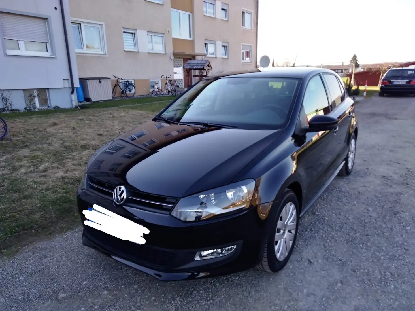 Volkswagen Polo Polo 1.2 TSI Team 105 PS inkl. Sitzheizung Schwarz - 2