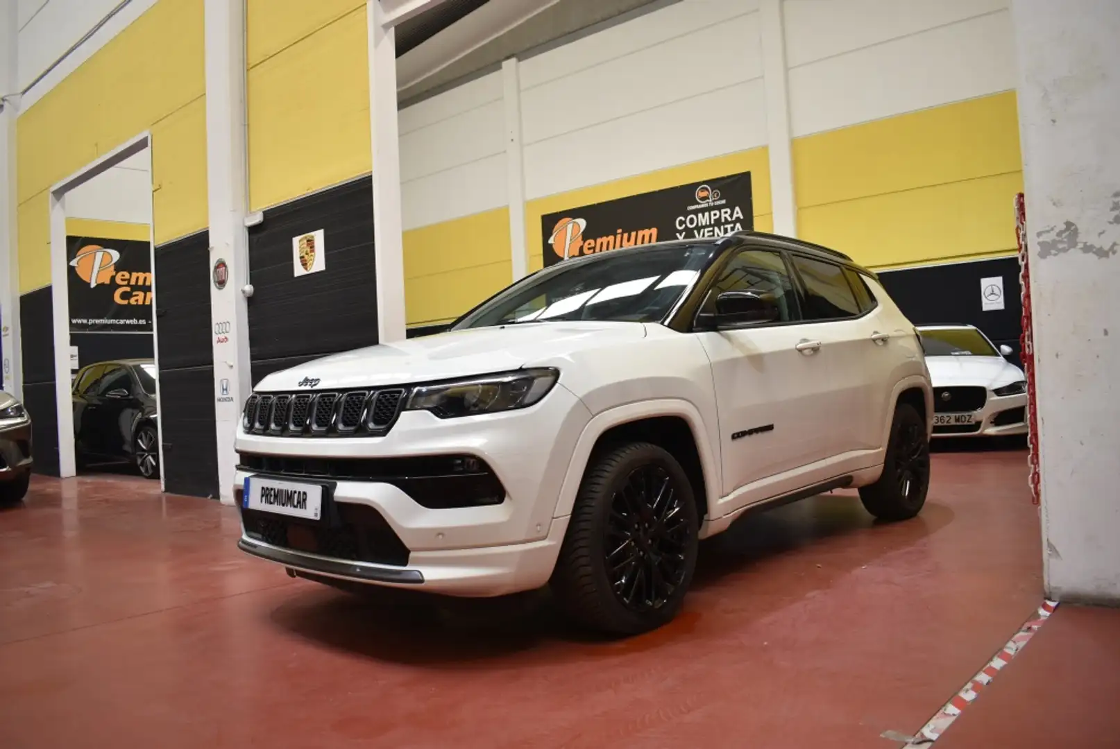 Jeep Compass 1.3 PHEV S EAWD Aut. 240 Bianco - 1
