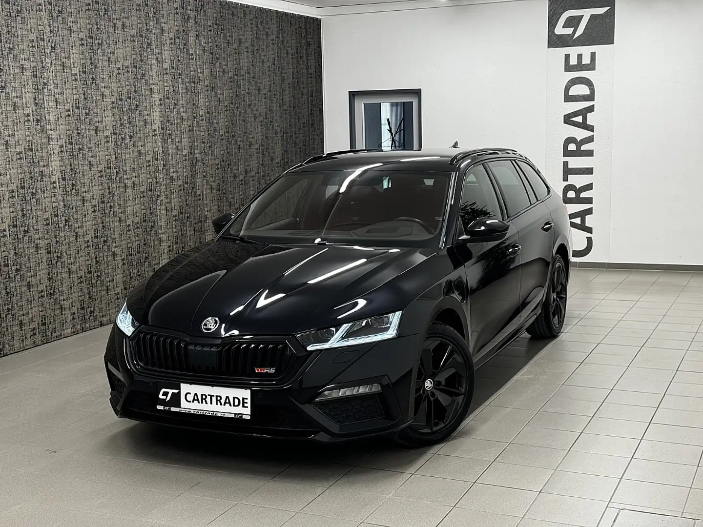 Skoda Octavia Combi RS iV 245 DSG /MATRIX-LED/ VIRTUAL/ ACC/ ... Zwart - 2