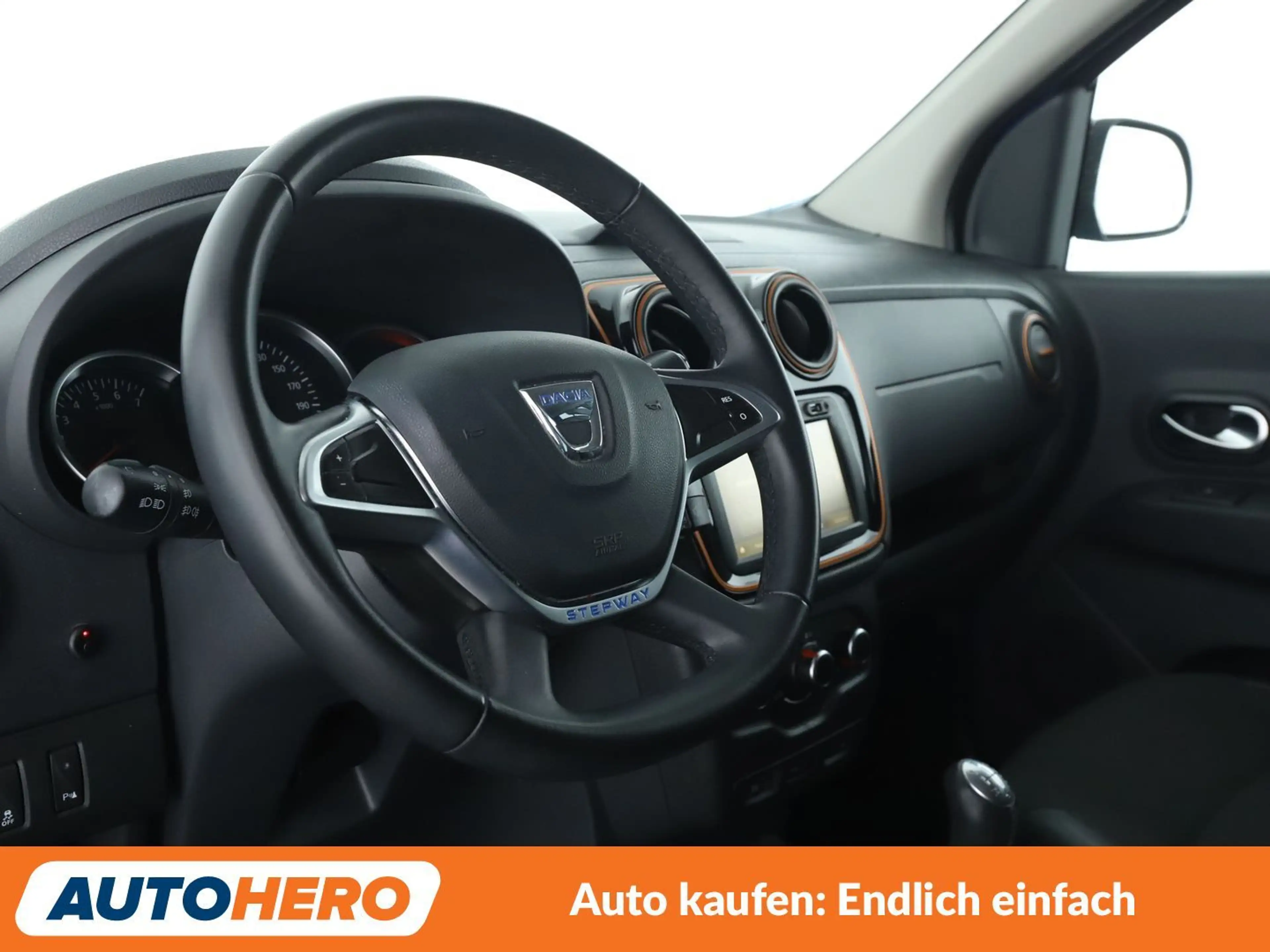Dacia Lodgy 1.2 TCe Stepway Celebration*CAM*TEMPO* — photo 11