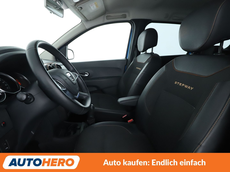 Dacia Lodgy 1.2 TCe Stepway Celebration*CAM*TEMPO* — photo 10