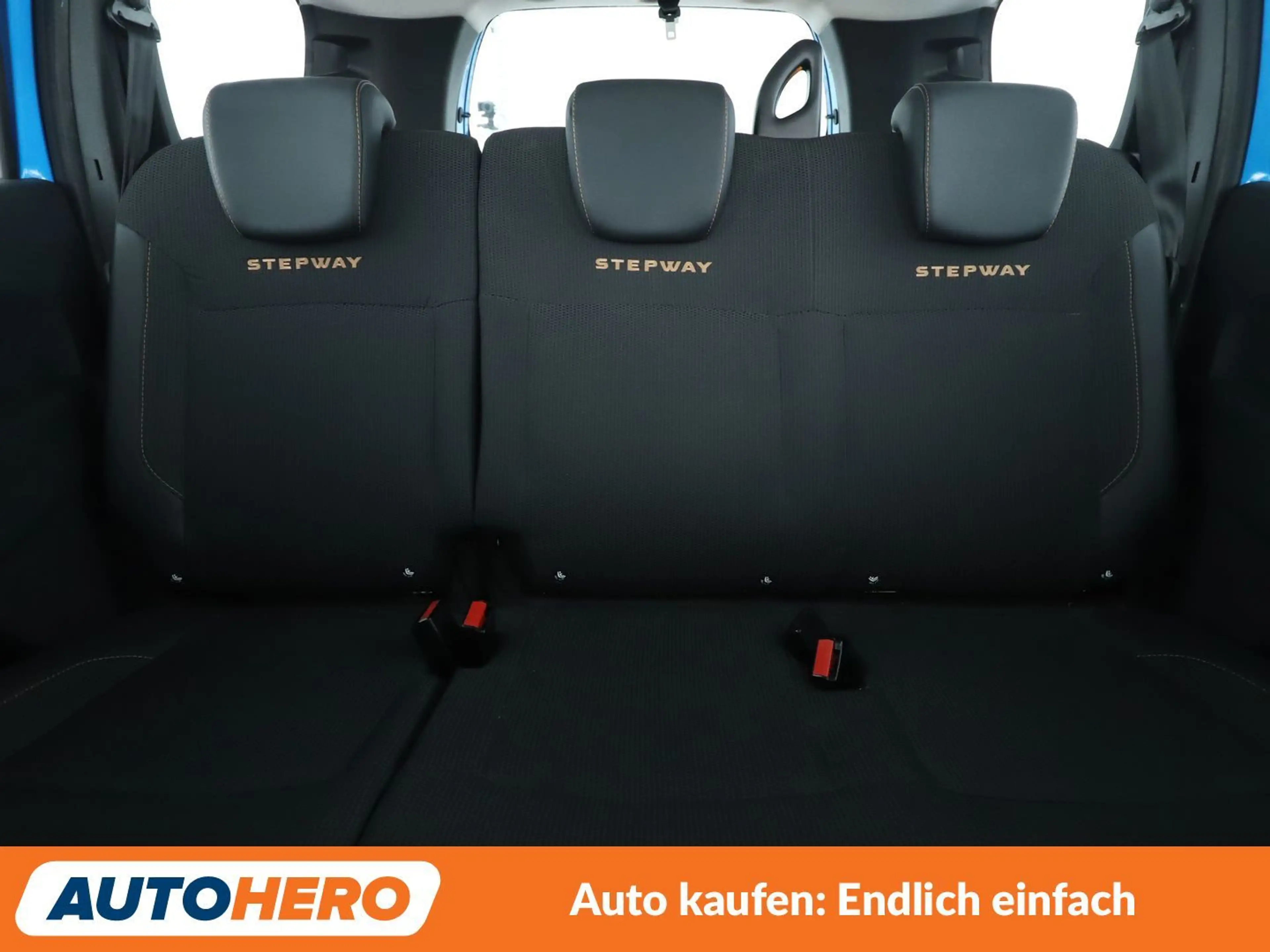 Dacia Lodgy 1.2 TCe Stepway Celebration*CAM*TEMPO* — photo 15