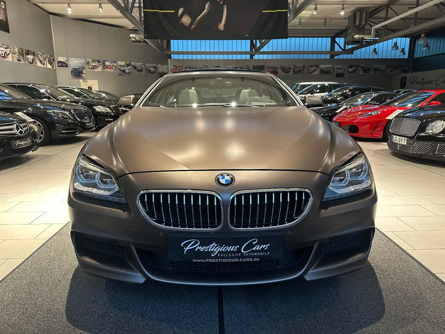 BMW 640 640i xDrive Gran Coupé M-Paket 20´ATM BRONZEMATT Brązowy - 1