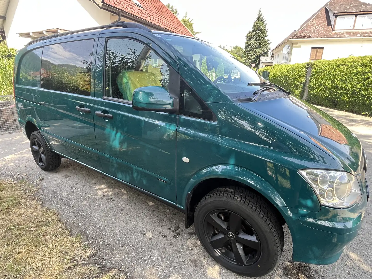 Mercedes-Benz Vito 113 CDI 4MATIC Kompakt Aut. Grün - 2