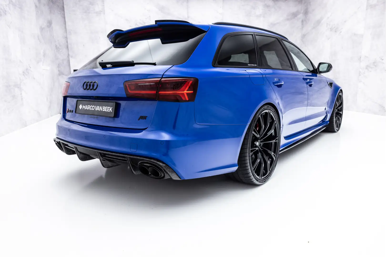 Audi RS6 Avant Nogaro 705 PK 1/150 ABT quattro | Pano | Akr Blauw - 2