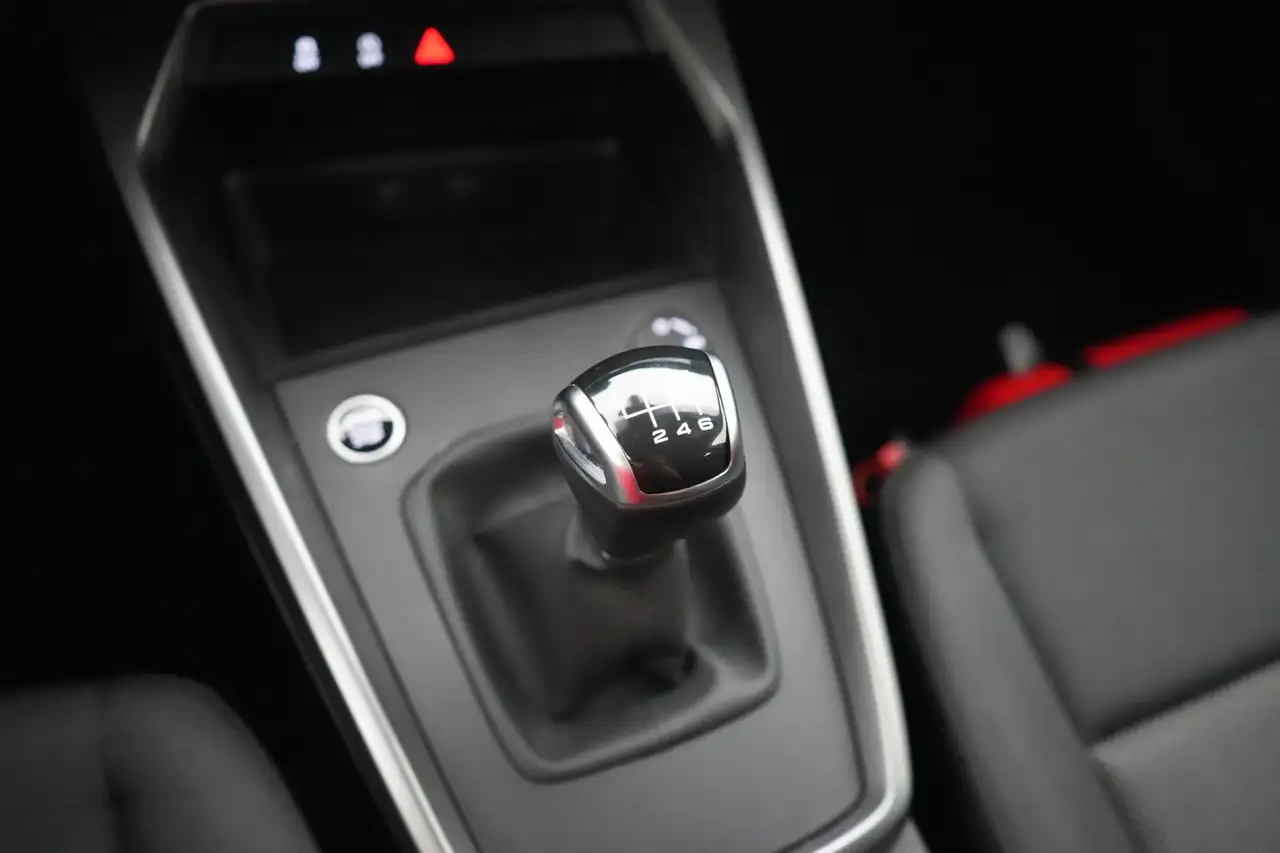 Audi A3 Sportback 30 TFSI Attraction LED PDC DAB AIRCO, миниатюра 16