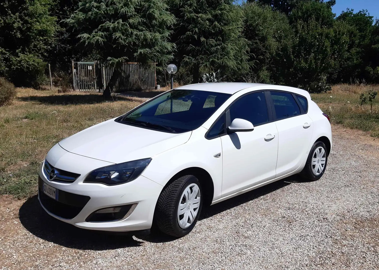 Opel Astra Astra 5p 1.7 cdti Cosmo 110cv Bianco - 2