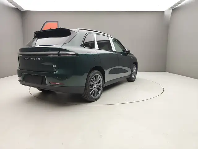 Leapmotor C10 view 8
