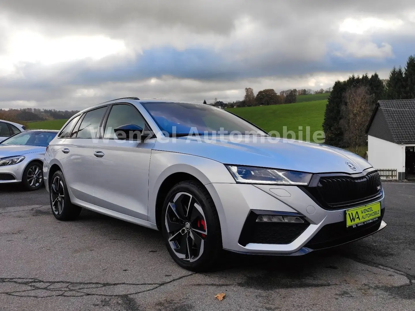 Skoda Octavia Combi RS PHiV *MATRIX*18ZOLL* Silber - 1