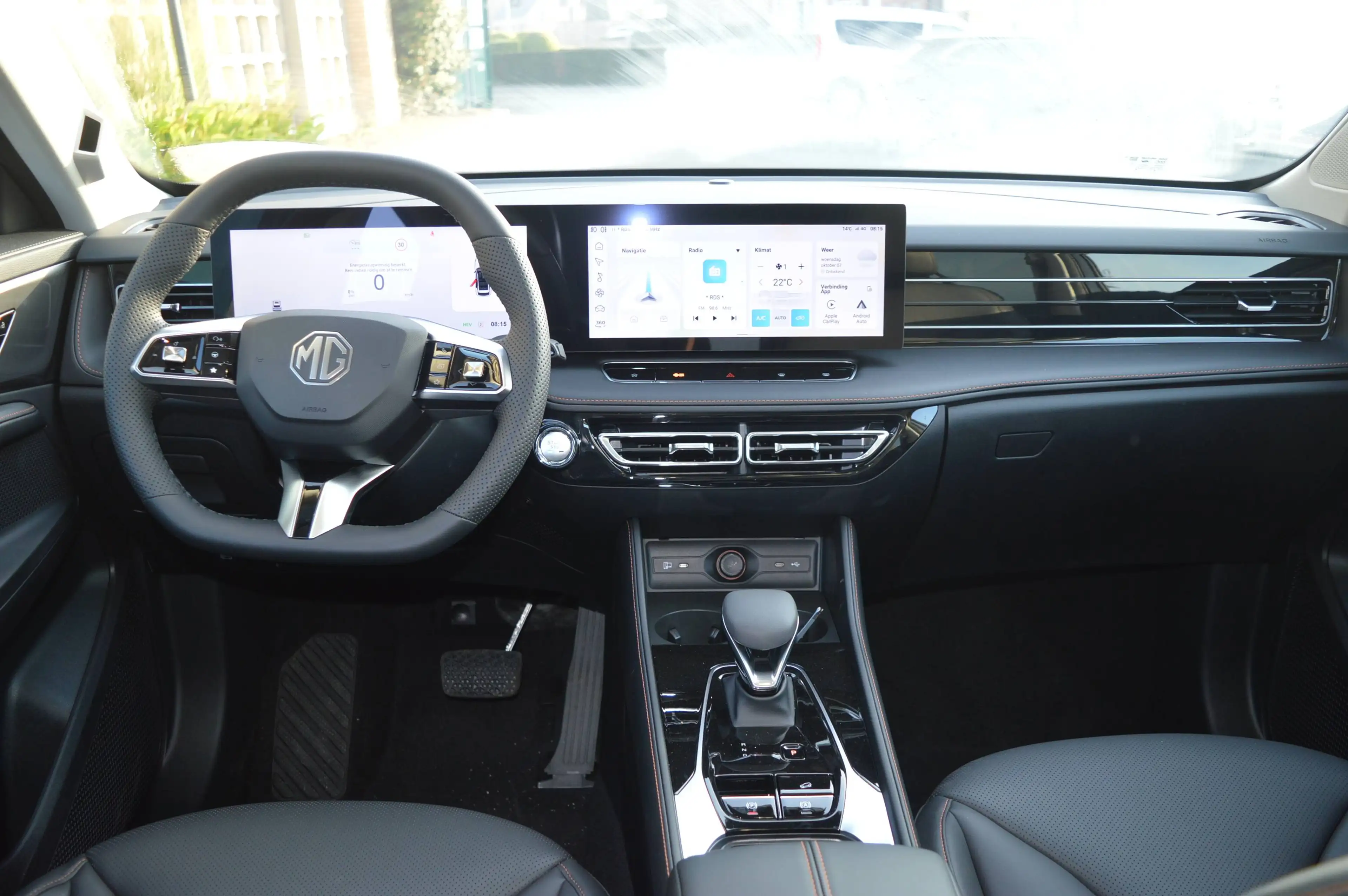 MG HS HS Hybrid 1.5 Turbo Luxury Luxury — photo 7
