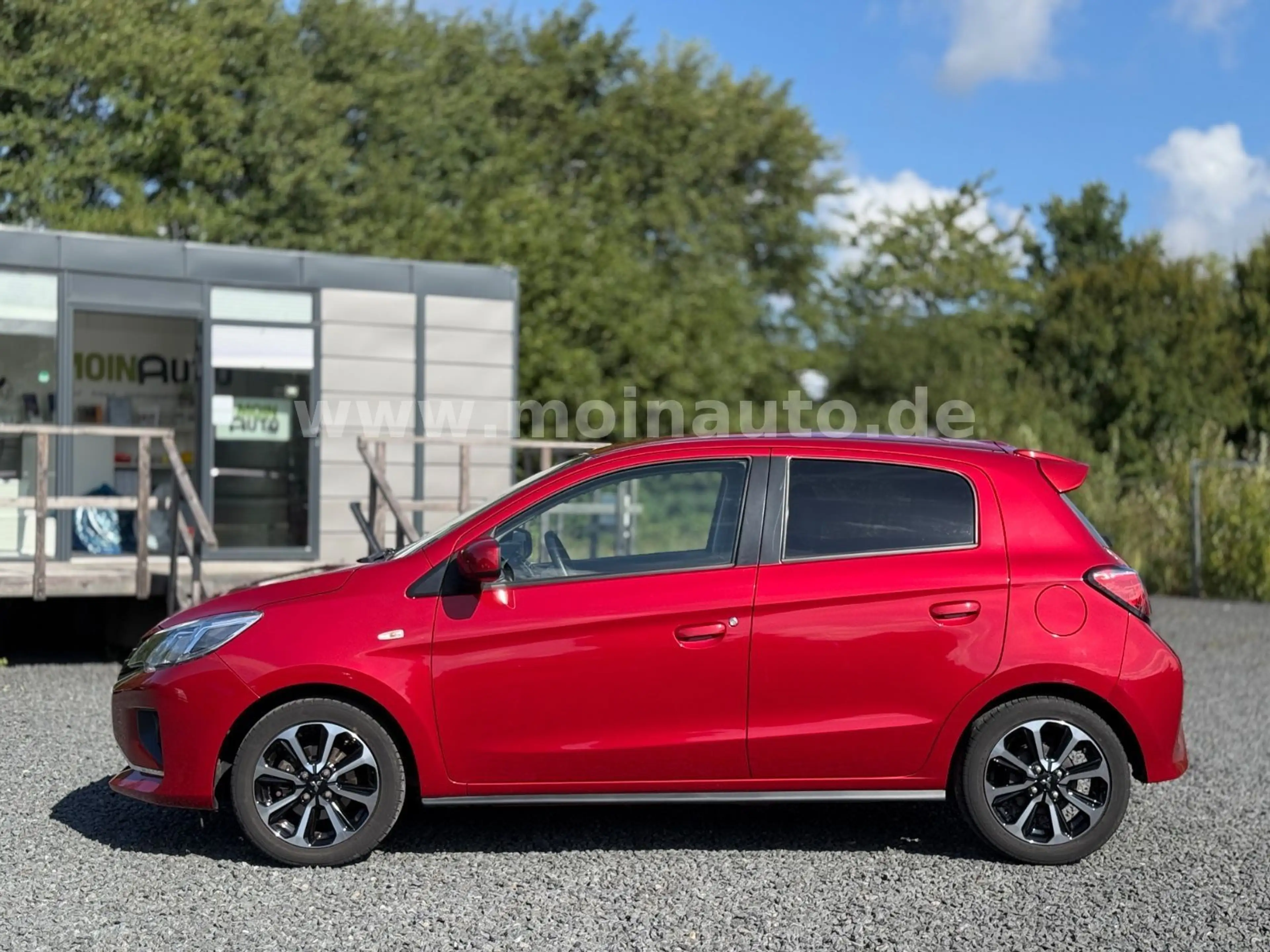 Mitsubishi Space Star Intro Edition+ SHZ NAVI KLIMA APPS — photo 5
