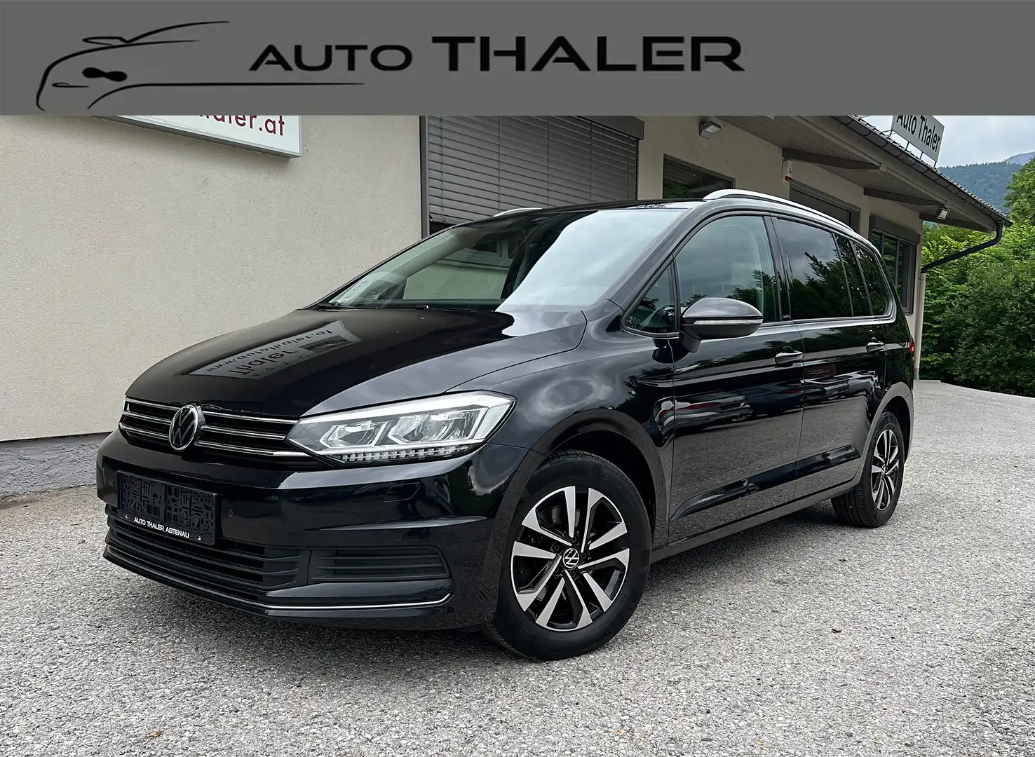 Volkswagen Touran Comfortline United 2,0 TDI Schwarz - 1